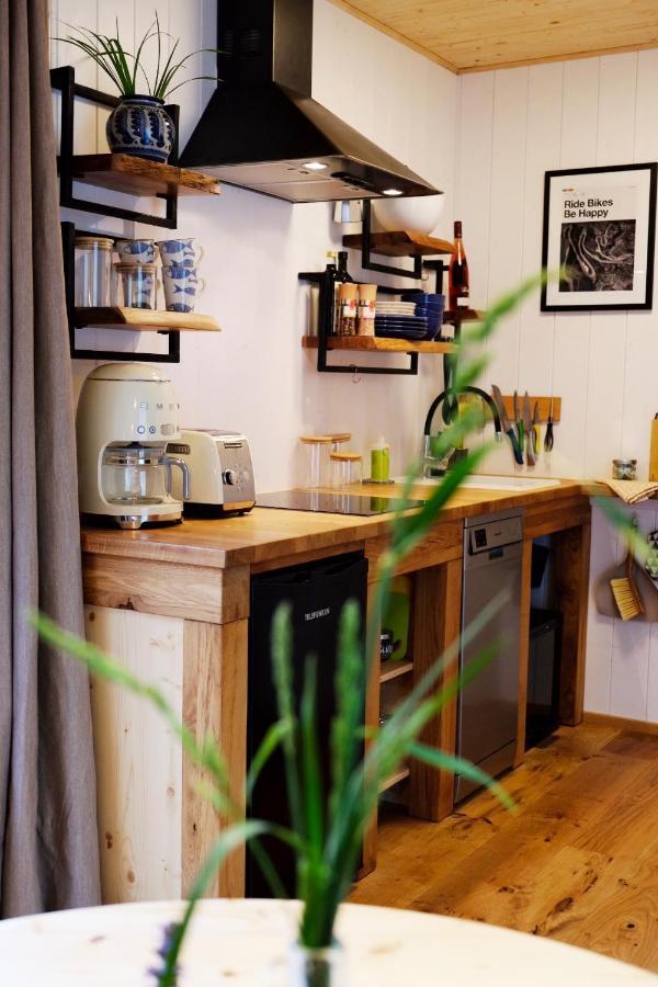 Hjem - Tiny Homes Direkt Am Wald Zwischen Allgaeu & Bodensee Bergatreute Luaran gambar